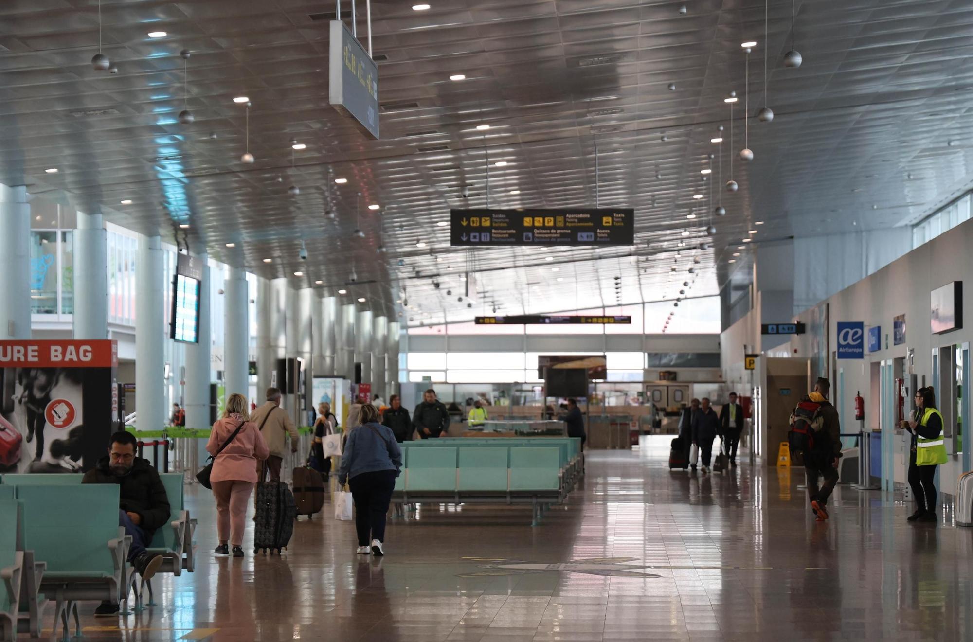 El aeropuerto de Vigo se prepara para despedirse hasta junio