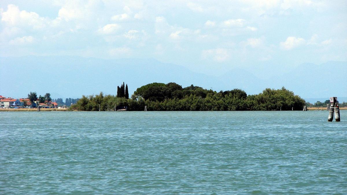 Se busca dueño para una espectacular isla privada de Venecia