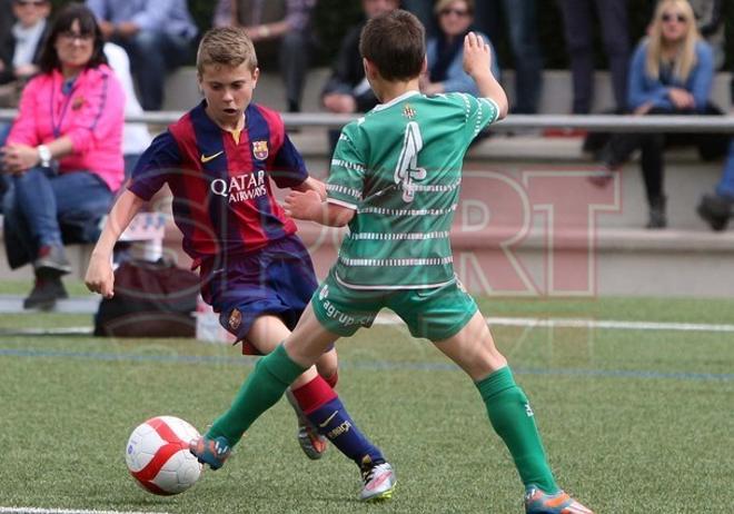 El benjamín del FC Barcelona campeón de liga