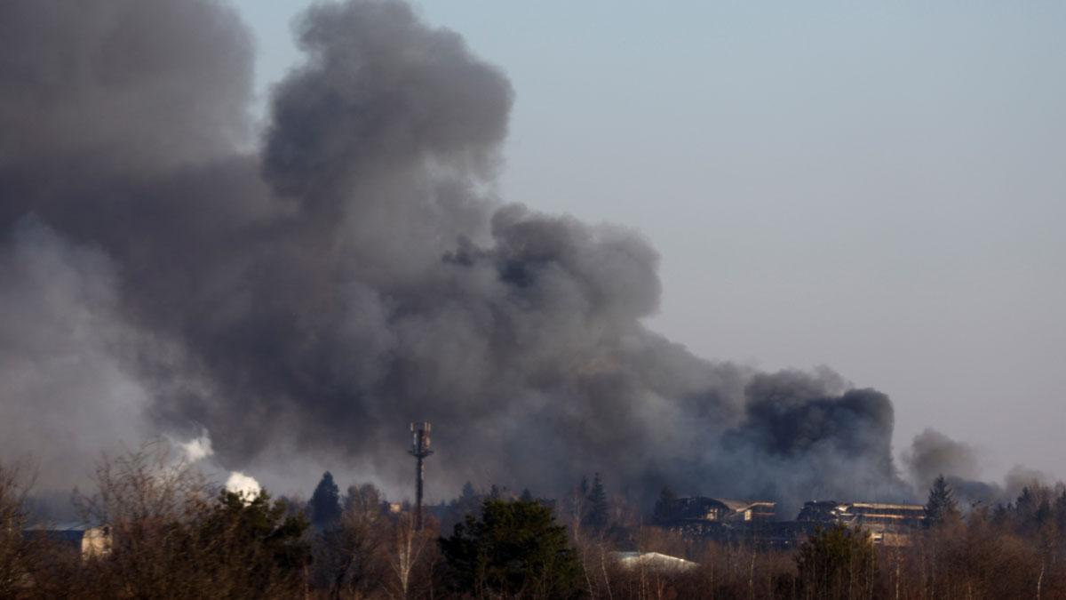 Rússia bombardeja Lviv, ciutat ucraïnesa a prop de Polònia