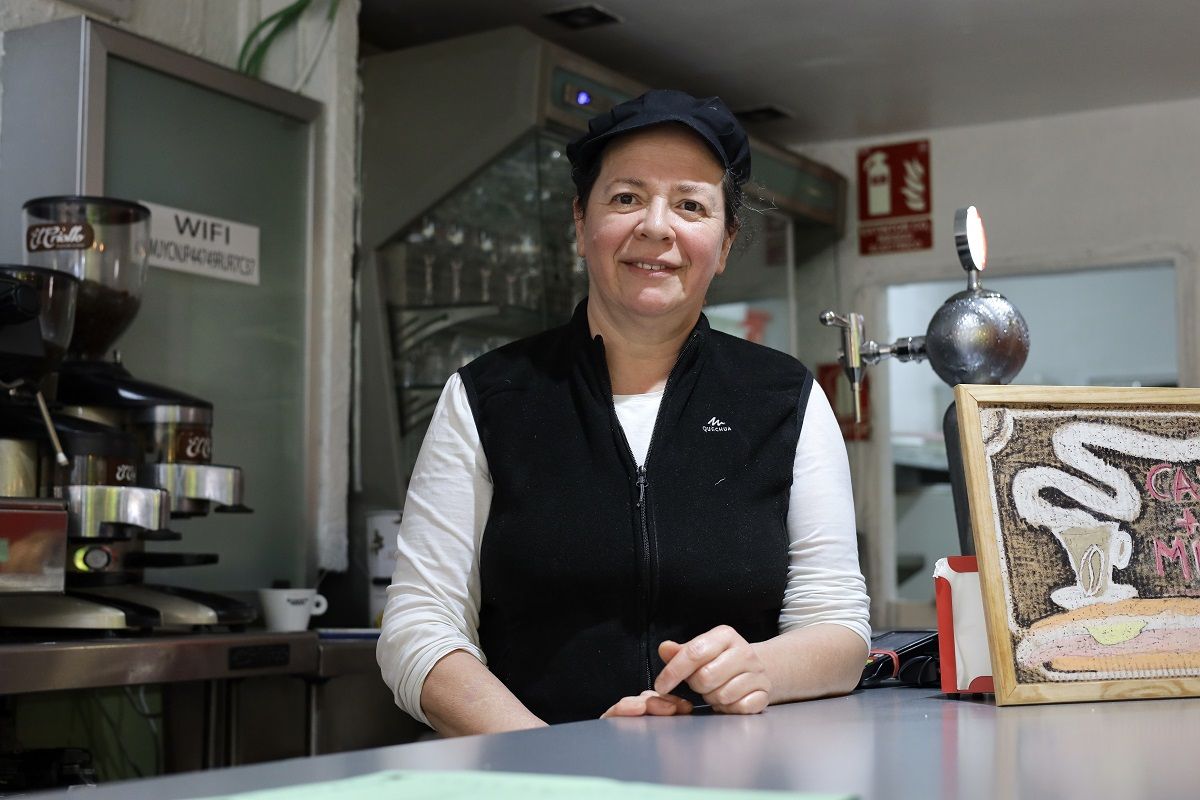 En imágenes | De todos, el bar del centro de Zaragoza que triunfa con comida casera para llevar a buen precio