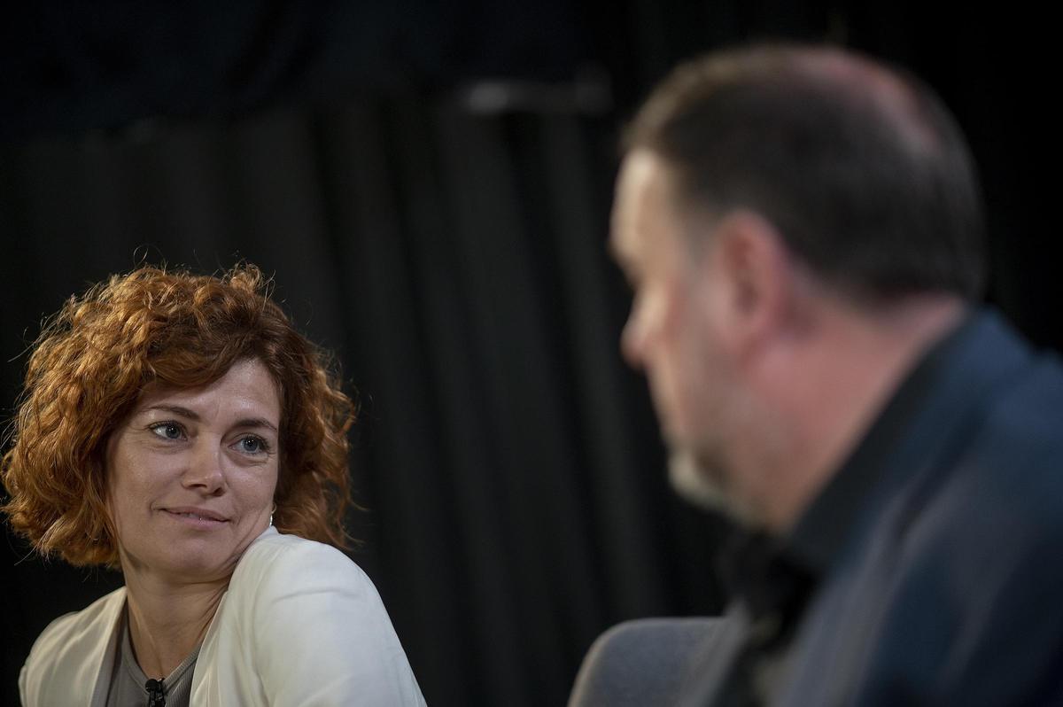 Elisenda Alamany y Oriol Junqueras en la entrevista con EL PERIÓDICO.