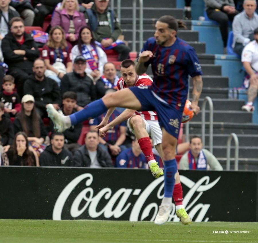 Así fue el partido entre el Sporting y el Eldense