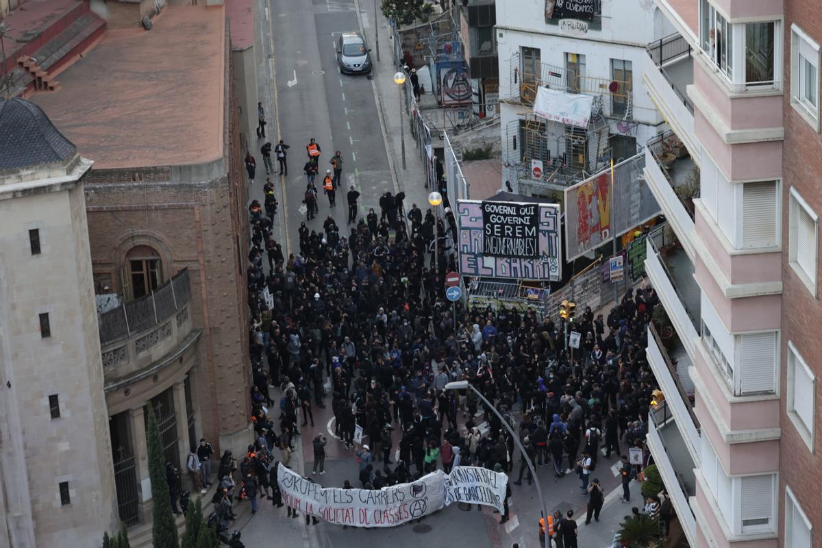 Tensión entre okupas y vecinos en la Bonanova de Barcelona Tensión entre okupas y vecinos en la Bonanova de Barcelona