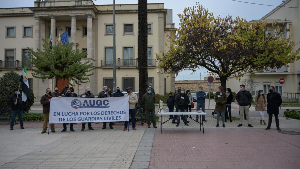 Guardia civiles reclaman un mejor reparto de la productividad en Badajoz