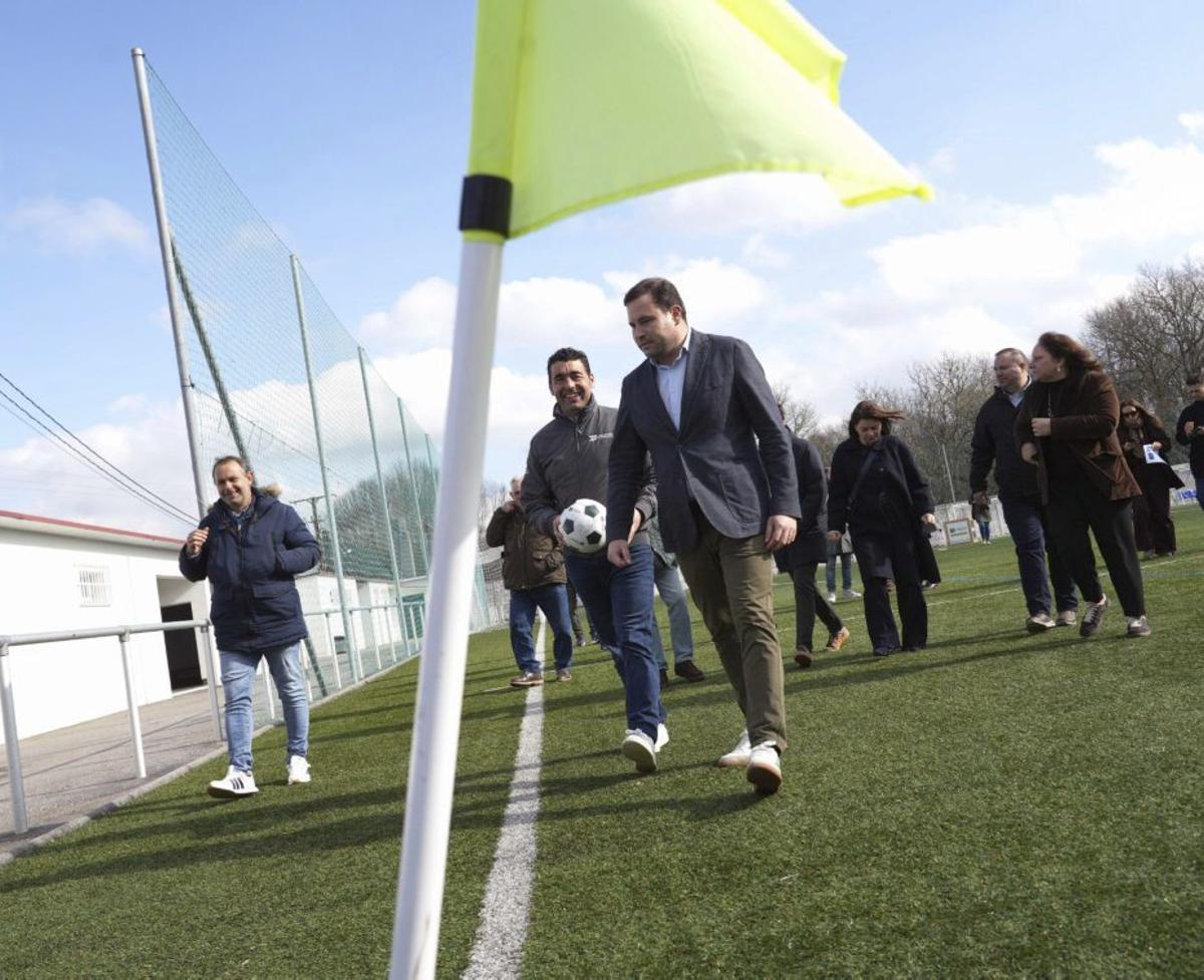 Visita de ayer al campo de As Estremas.