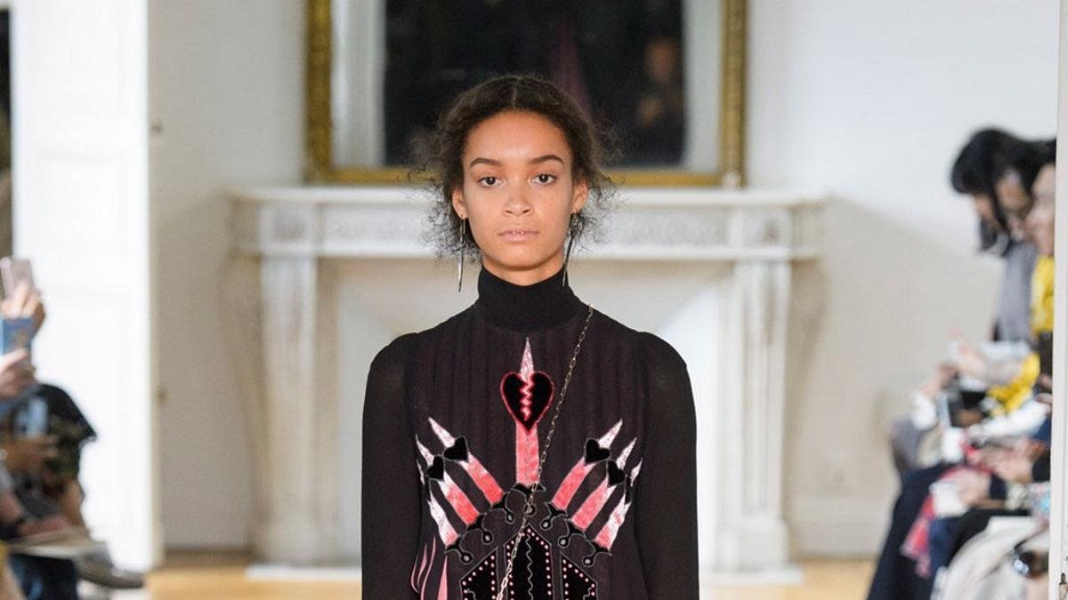 PFW P/V17: Valentino