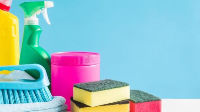 El producto de limpieza que arrasa en ventas y con el que tus suelos brillarán como nunca