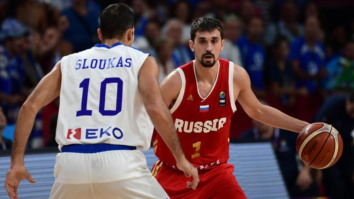 Aleksei Shved fue de menos a más ante Grecia