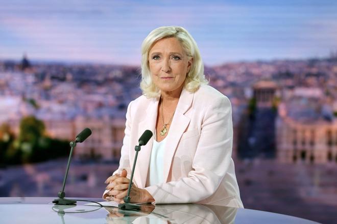 Marine Le Pen pasa página de la herencia envenenada de su padre