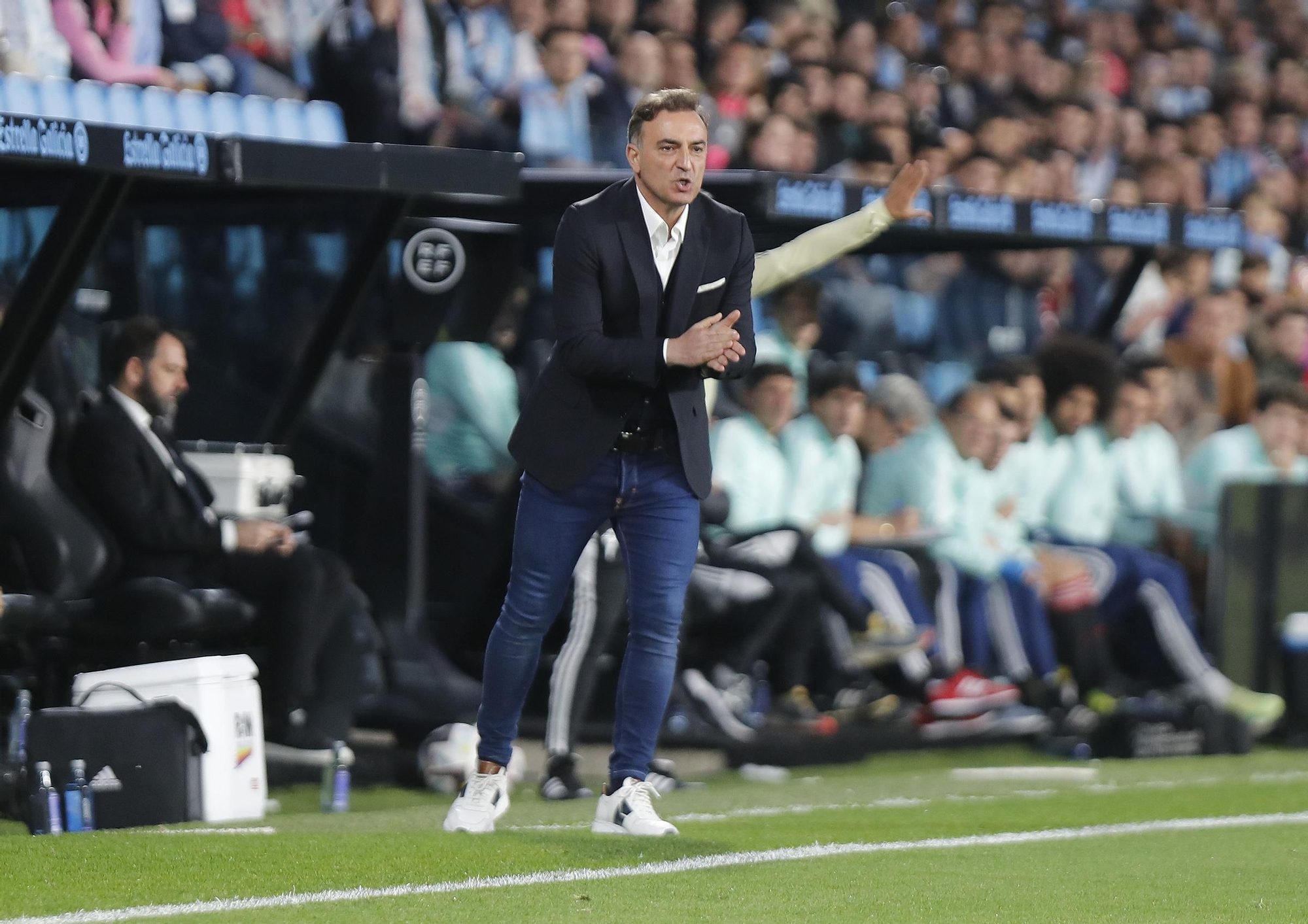 El Celta destituye a Carlos Carvalhal