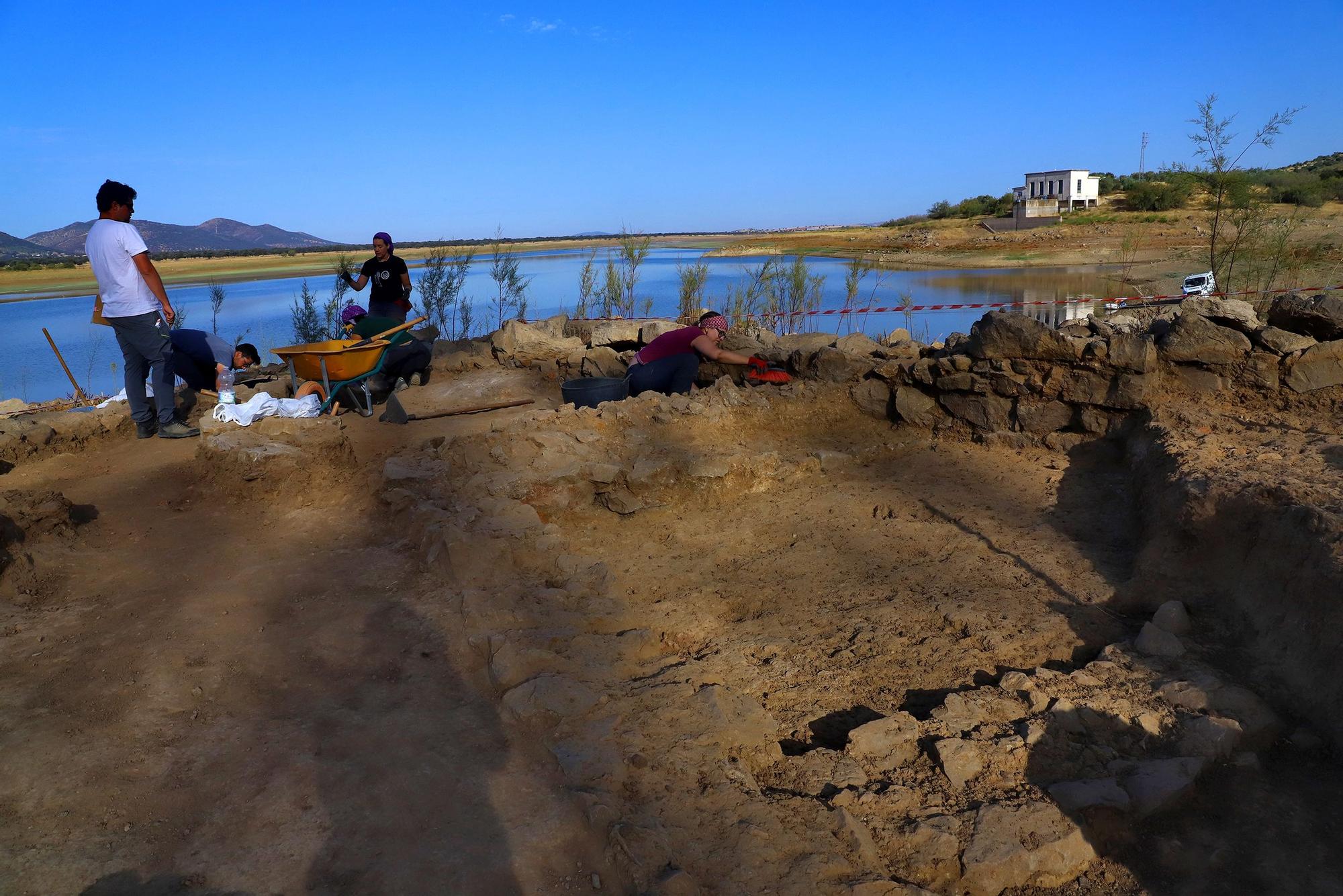 El poblado Íbero que emerge de las aguas de Sierra Boyera