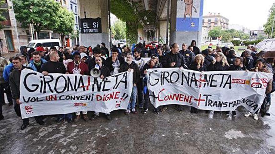 Protesta dels treballadors  de Girona+Neta