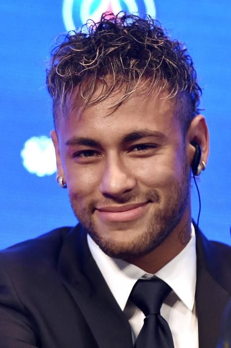 Presentació de Neymar Jr amb el PSG