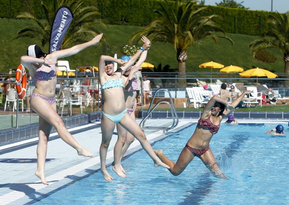 Piscinas del Centro Asturiano de Oviedo