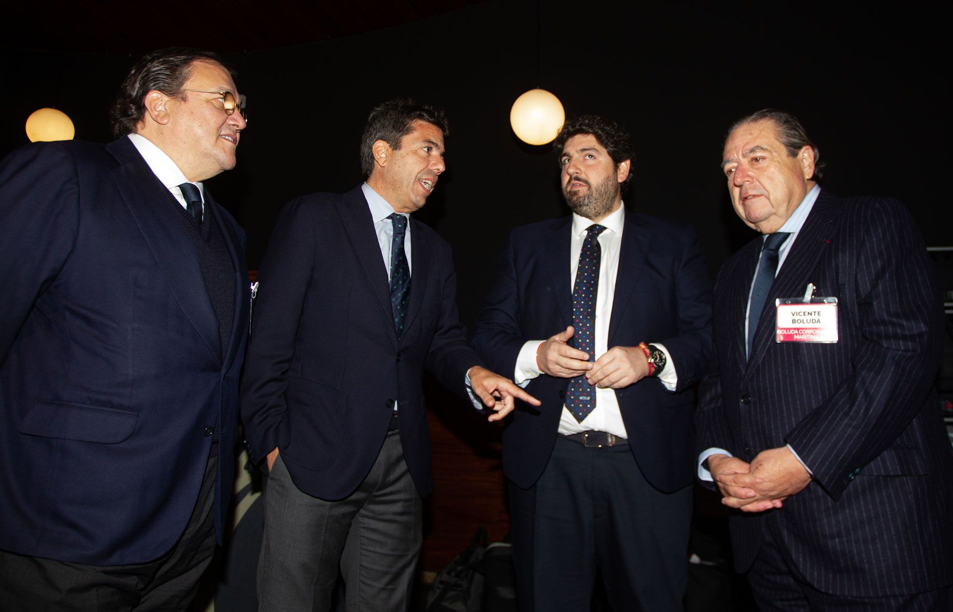 López Miras interviene en el Pleno de la Asociación Valenciana de Empresarios (AVE)