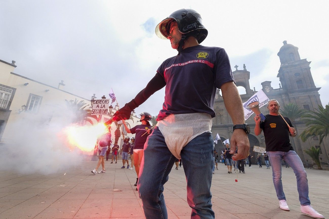 Manifestación bomberos de Las Palmas de Gran Canaria