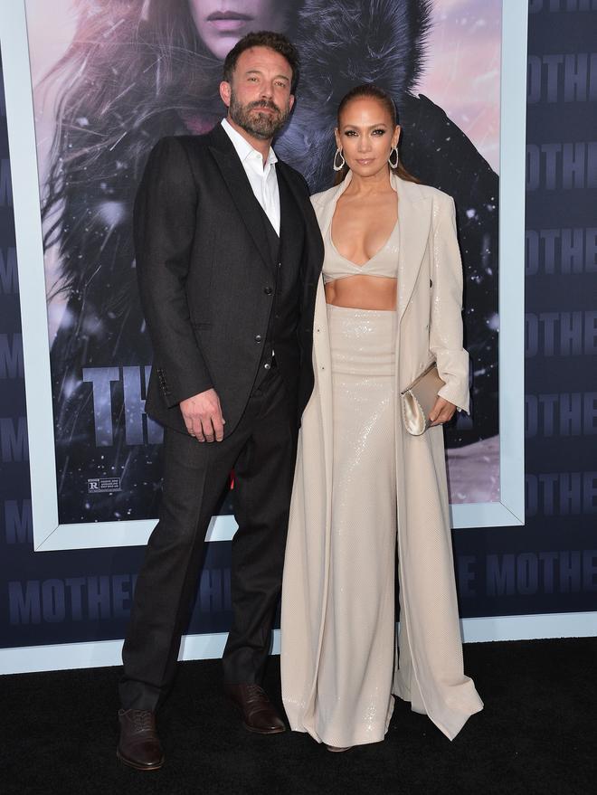 Jennifer Lopez y Ben Affleck, espectaculares en la premiere de 'The Mother'