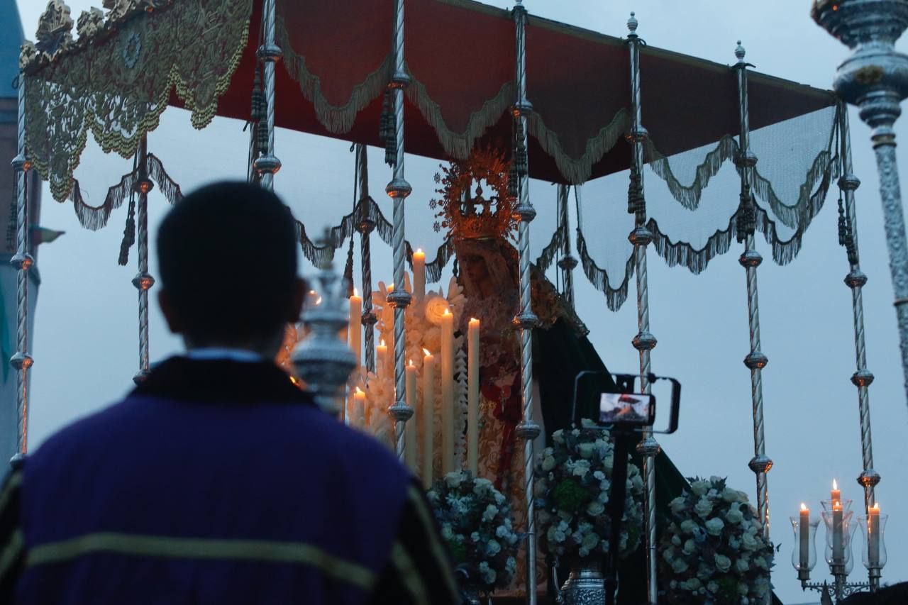 La salida de la Virgen de la O, en imágenes