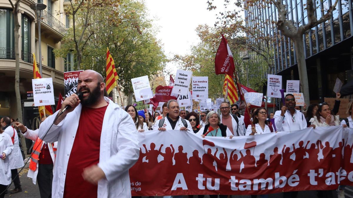 Estos son los servicios mínimos por la huelga de médicos en Cataluña