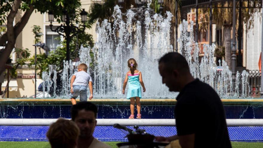 Activan la alerta en Canarias por temperaturas de hasta 40ºC
