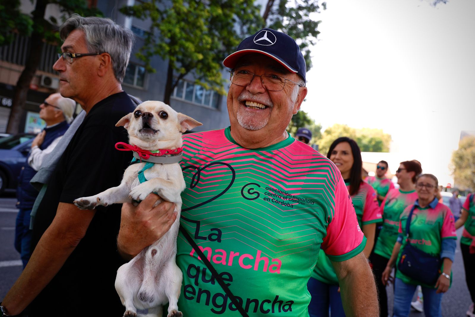 Marea verde contra el cáncer de mama