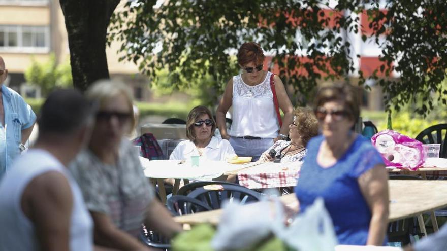 Piedras Blancas salva la fiesta y la comida del parque La Libertad, que será el 6 de julio