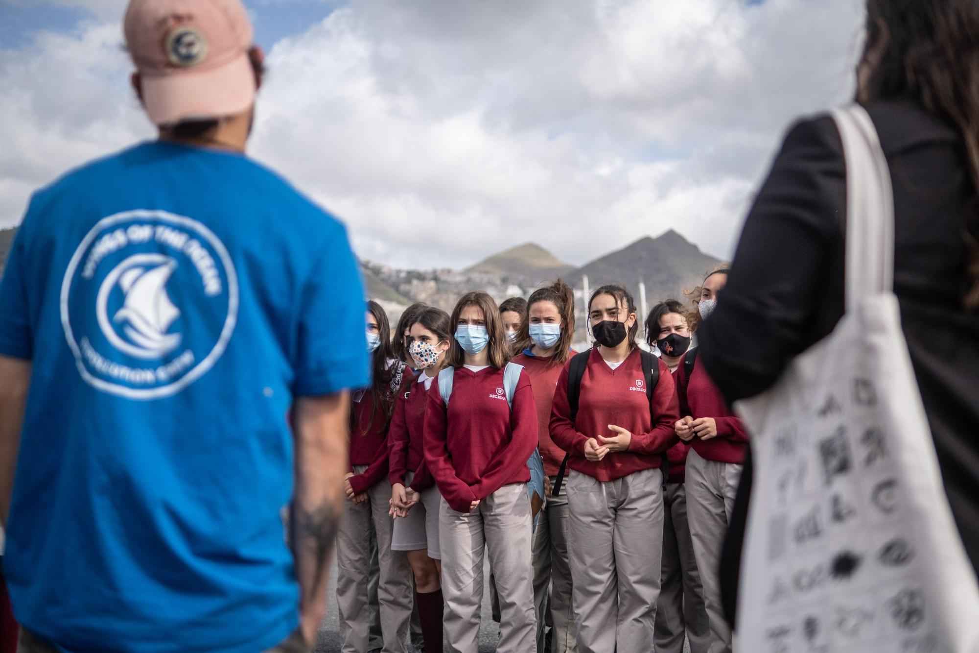 Visita a Tenerife del velero de la ONG medioambiental ‘Wings of the Ocean’