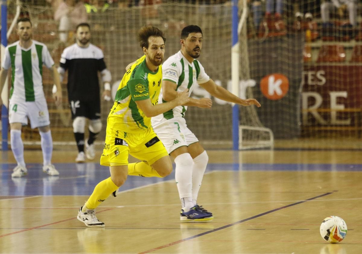 Las imágenes del Córdoba Futsal y Jaén Paraíso Interior