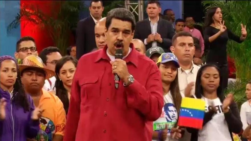 Maduro amenaza con utilizar &quot;las armas&quot; para liberar a la &quot;patria&quot; venezolana