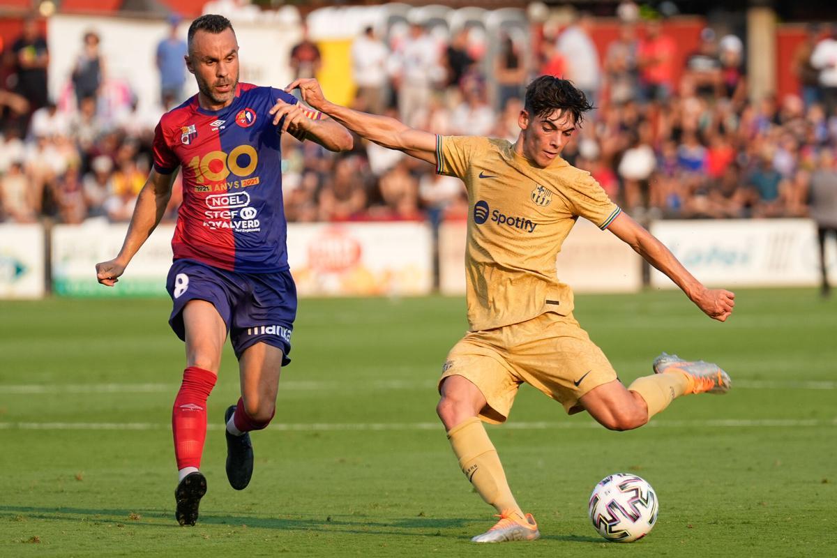 Partido entre el Barça Atlètic y la UE Olot