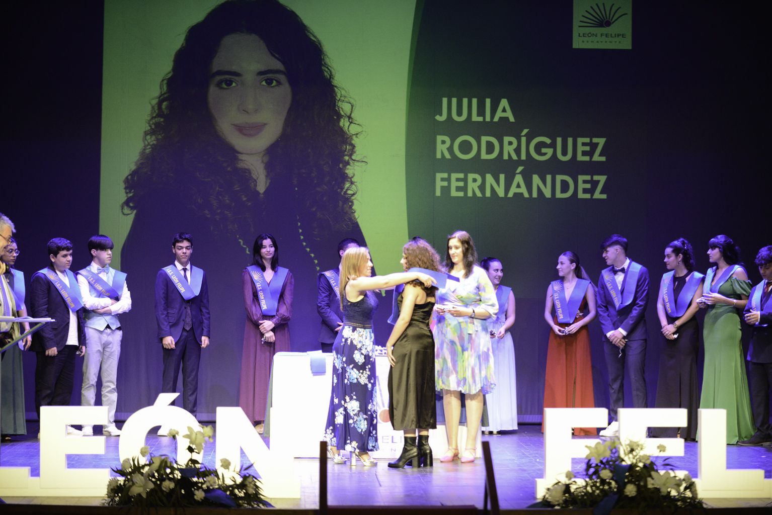 Graduación de bachilleres y alumnos de FP y Ciclos Formativos del IES León Felipe