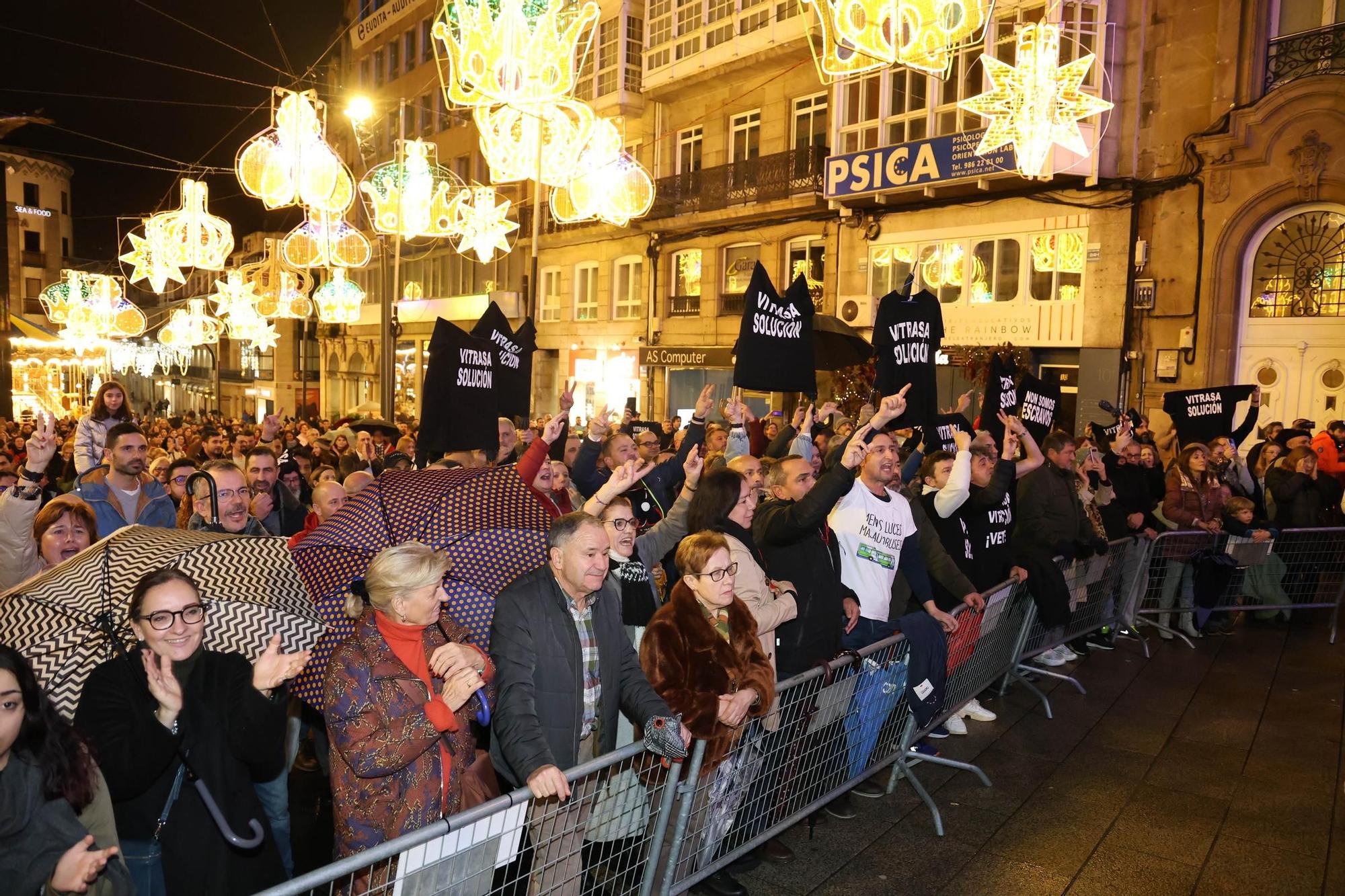 ¡Y la Navidad llegó a su fin! Así fue el acto de apagado de luces