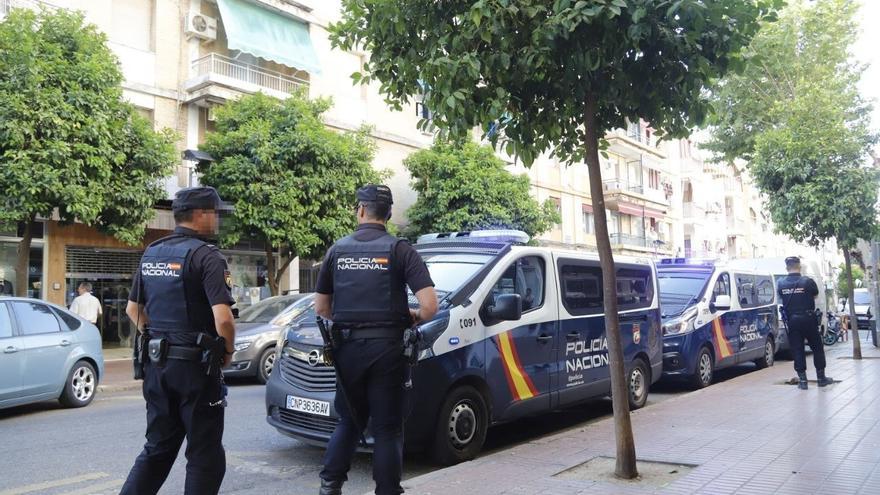 Despliegue policial en La Viñuela