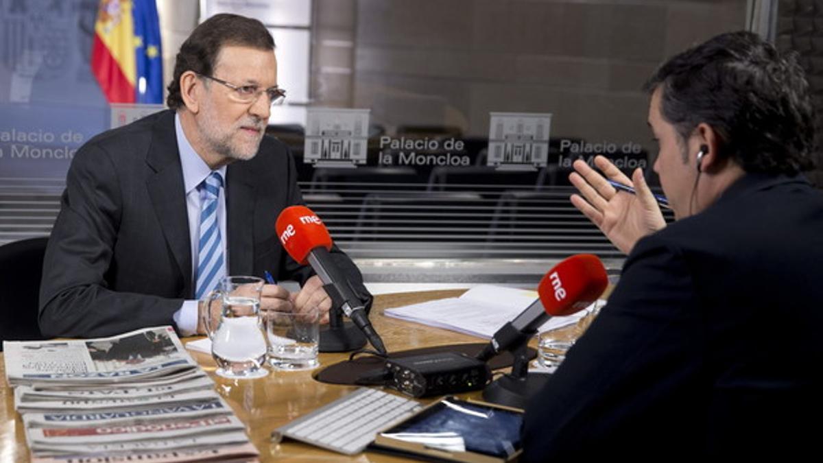 Mariano Rajoy, entrevistado por Alfredo Menéndez, en 'Las mañanas de RNE', este jueves.