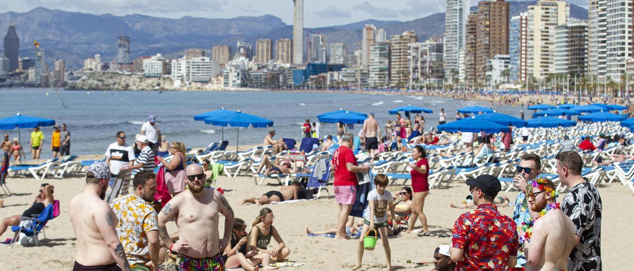 Turistas en Benidorm este fin de semana.