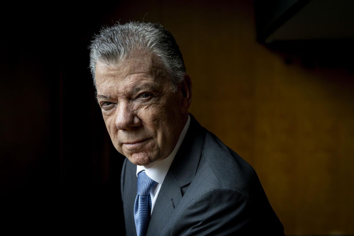 Juan Manuel Santos, expresident de Colòmbia: "Trump pressiona el règim de Maduro perquè negociï la seva sortida o es trenqui" Juan Manuel Santos, expresident de Colòmbia: "Trump pressiona el règim de Maduro perquè negociï la seva sortida o es trenqui"