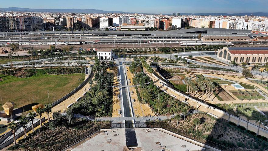 La red ferroviaria de València espera su diseño