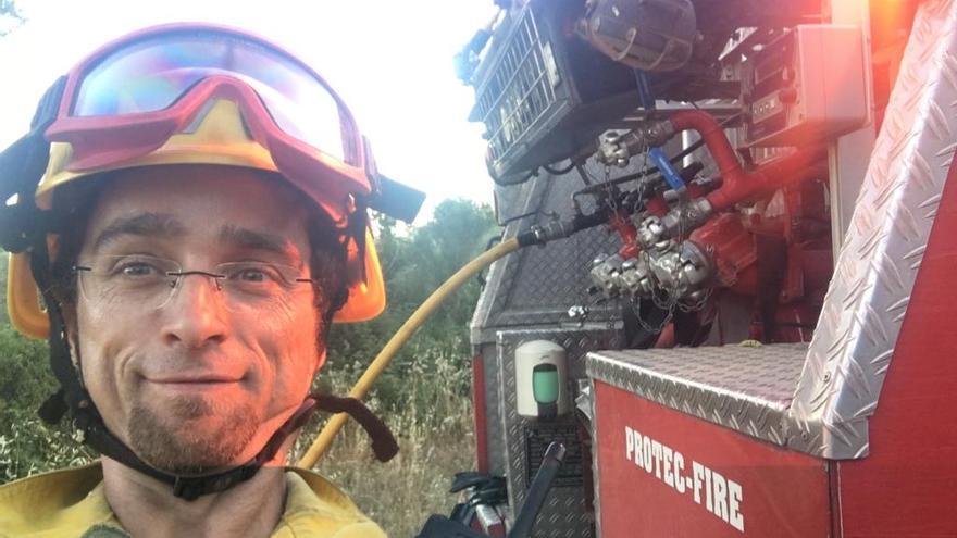 Dionis Montesinos, bombero forestal.