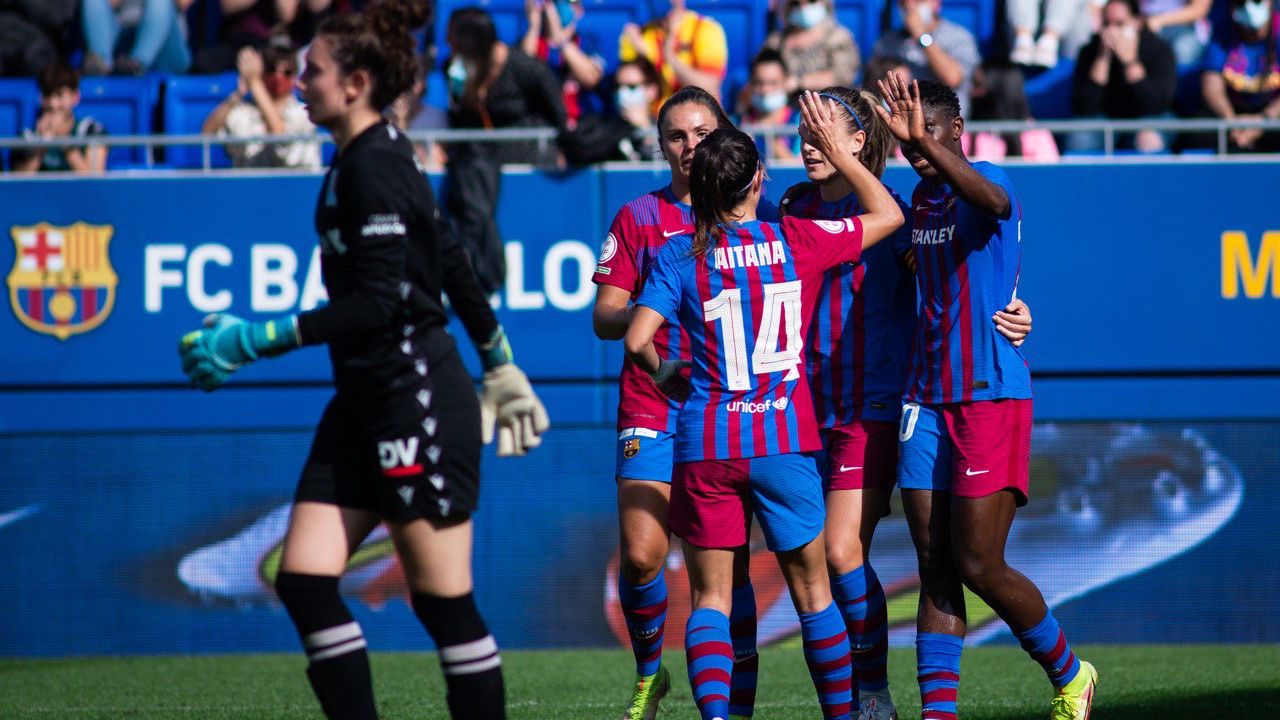 El FC Barcelona celebrando la victoria ante la Real Sociedad