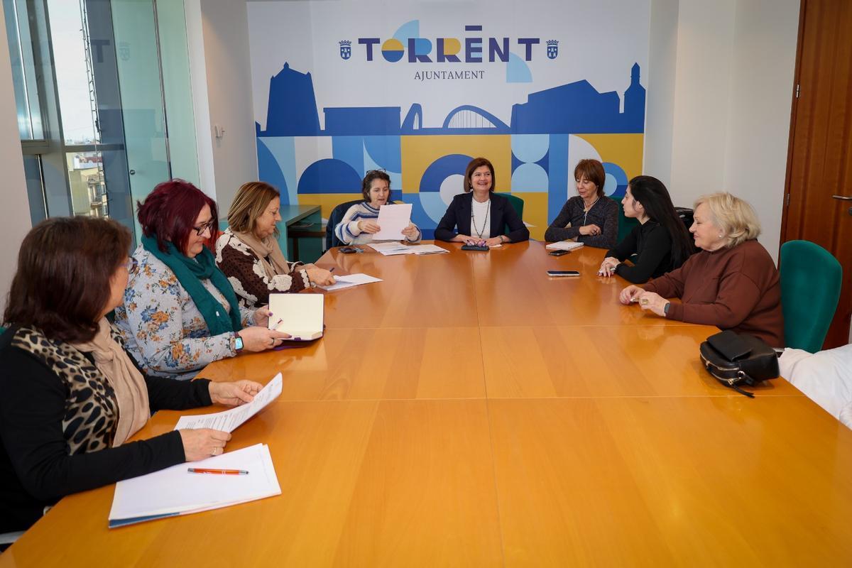 Reunión del Consell de la Dona de Torrent.
