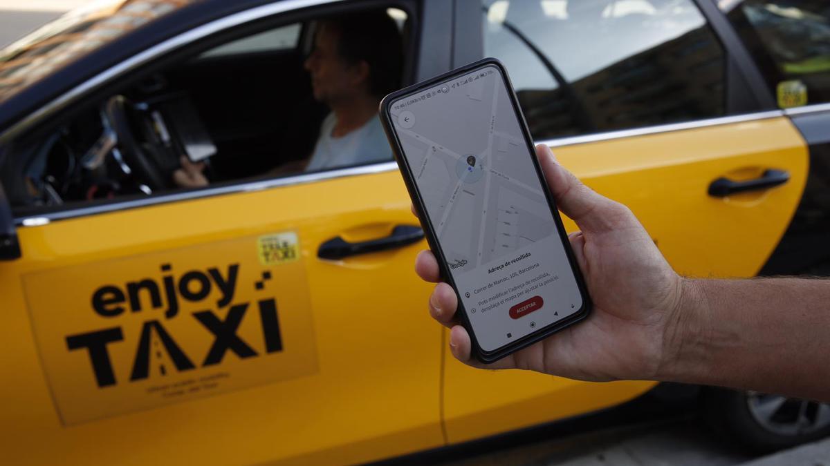 La 'app' pública Picmi Taxi ya está operativa en Barcelona