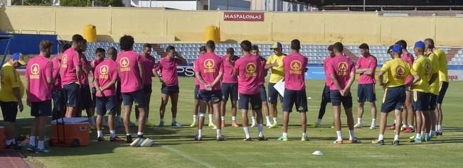 Entrenamiento de la UD Las Palmas en Maspalomas