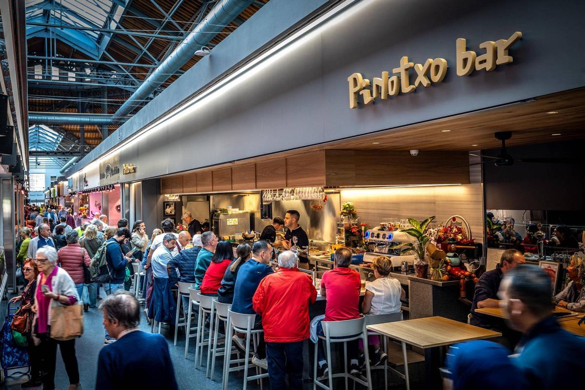 Ha reabierto el legendario Pinotxo en Sant Antoni