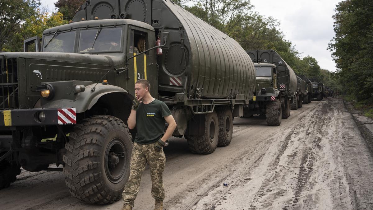 Ucrania prosigue la contraofensiva y Rusia busca más soldados en sus regiones