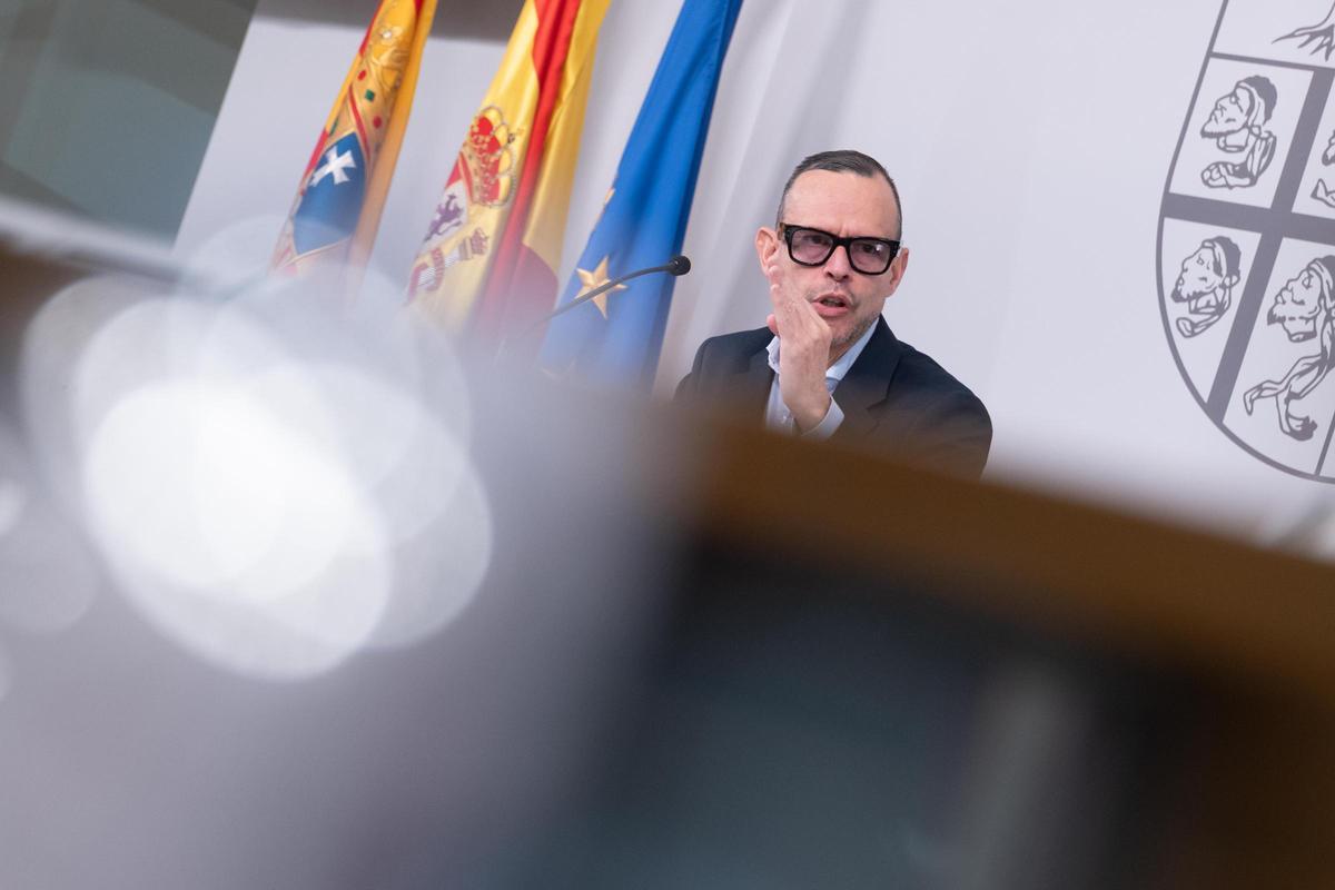 El director general en funciones de Cultura, Pedro Olloqui, este lunes en rueda de prensa.