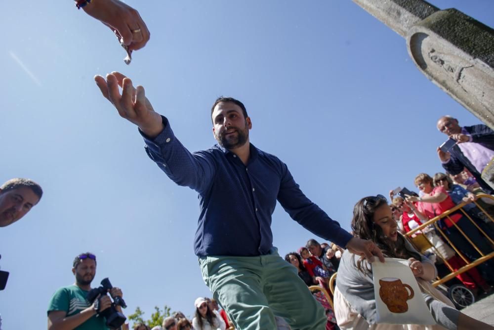 Fiestas del Puchero en Villalegre y rito del beso en la Ermita de la Luz.