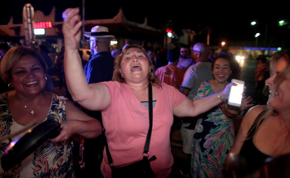 El exilio cubano celebra la muerte de Castro