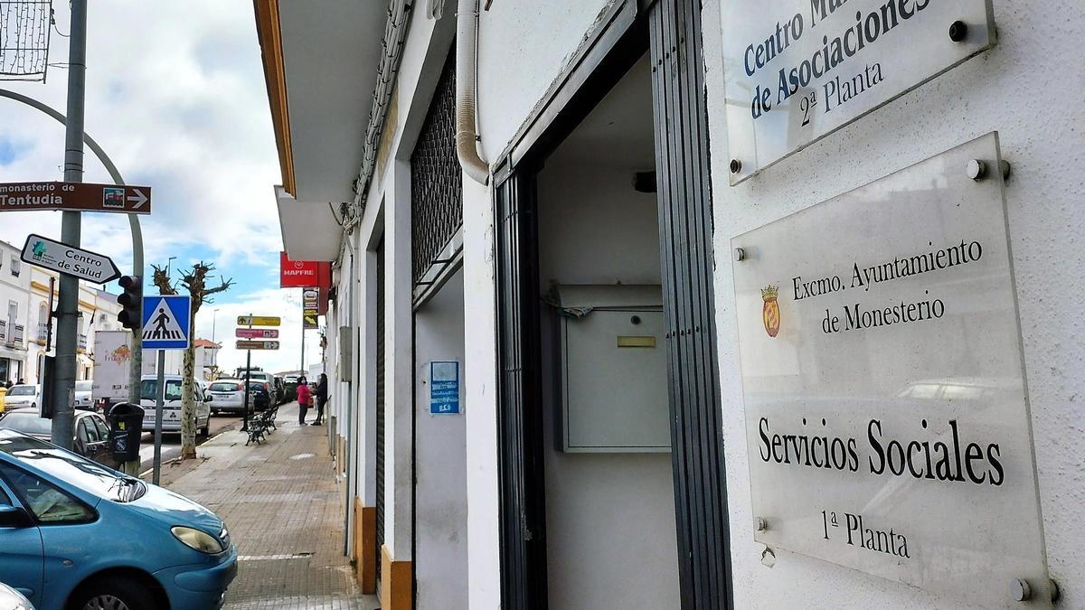 Los interesados deben tramitar su solicitud en los Servicios Sociales