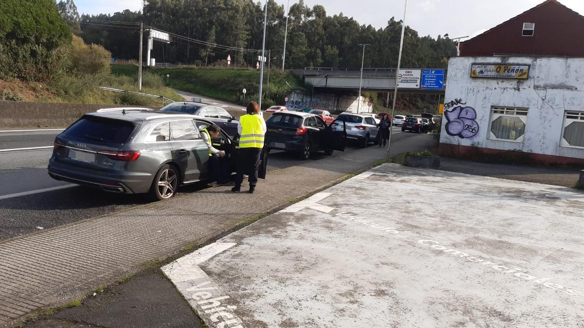Accidente en cadena, este lunes, en el periférico de Santiago.
